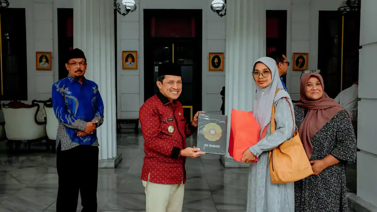 Program Wakaf Alquran di Wonosobo Salurkan 7.854 Alquran di Bulan Ramadan, Berlanjut Tahun Depan