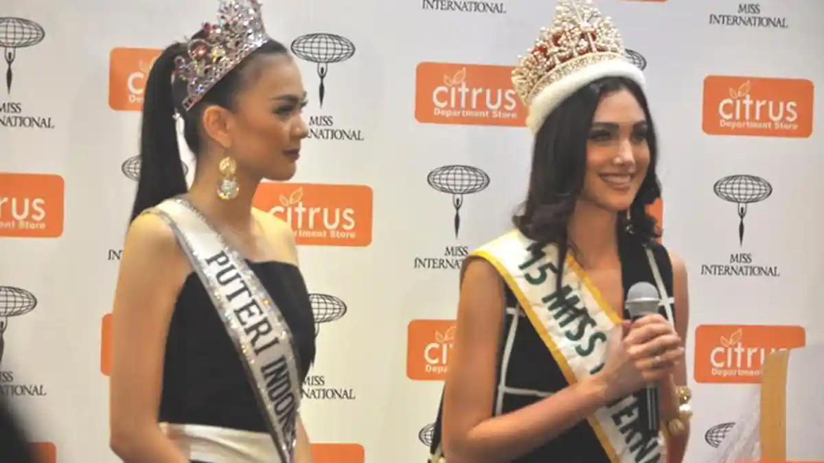 Pengunjung Botani Square Bogor Saksikan Kecantikan Putri Indonesia dan Miss International