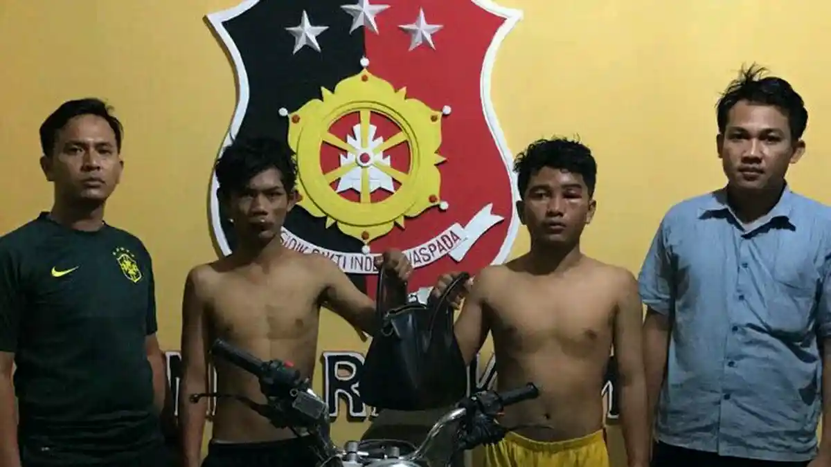Dua Jambret Nyaris Tersungkur Masuk Selokan, Begini Ceritanya