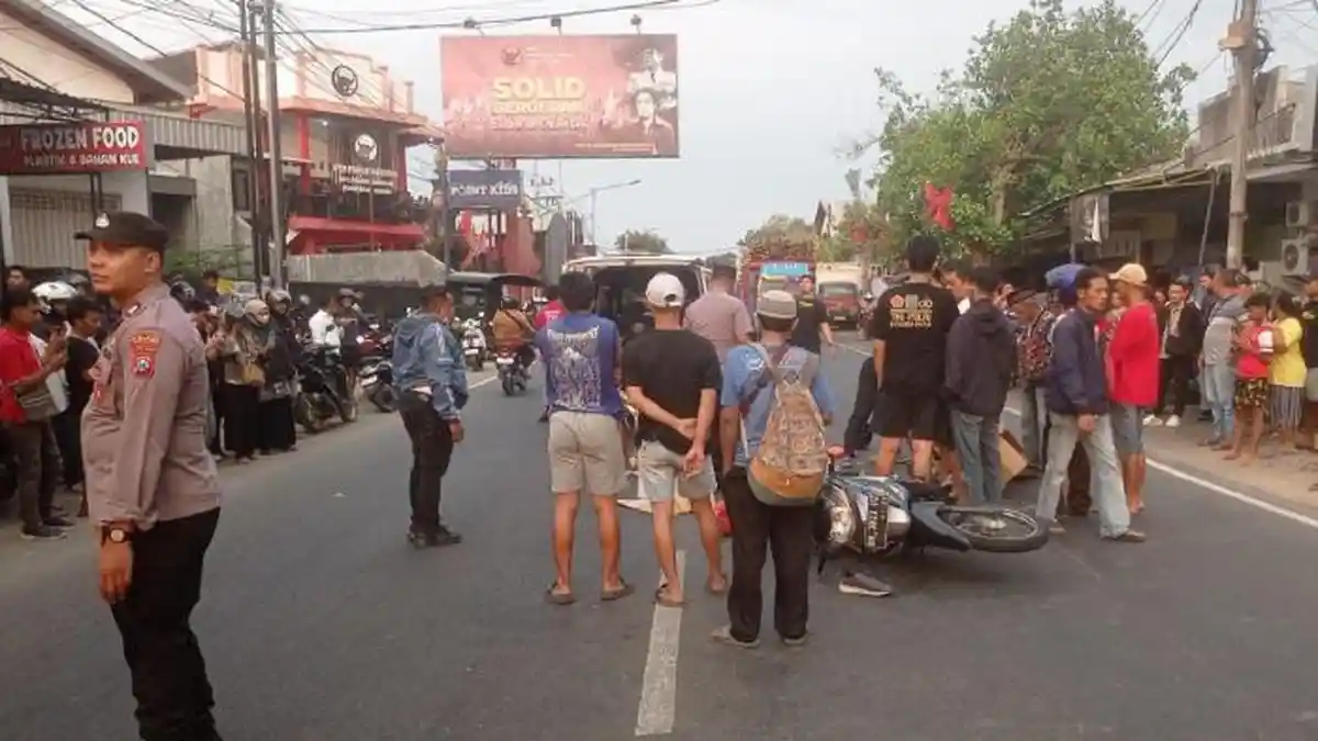Boncenger Supra Tewas Usai Tabrak Truk di Kediri
