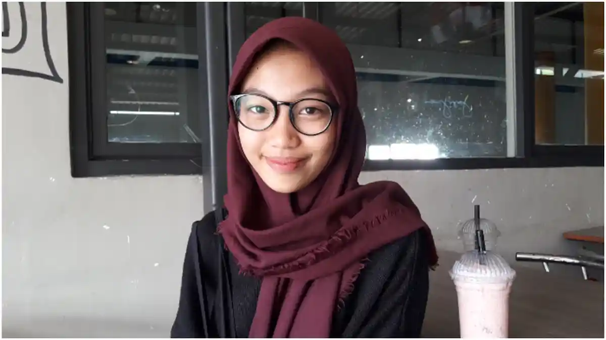Kiat Elysia Jadi Mahasiwi Unpad di Usia 15 Tahun, Ternyata Ini yang Dilakukannya