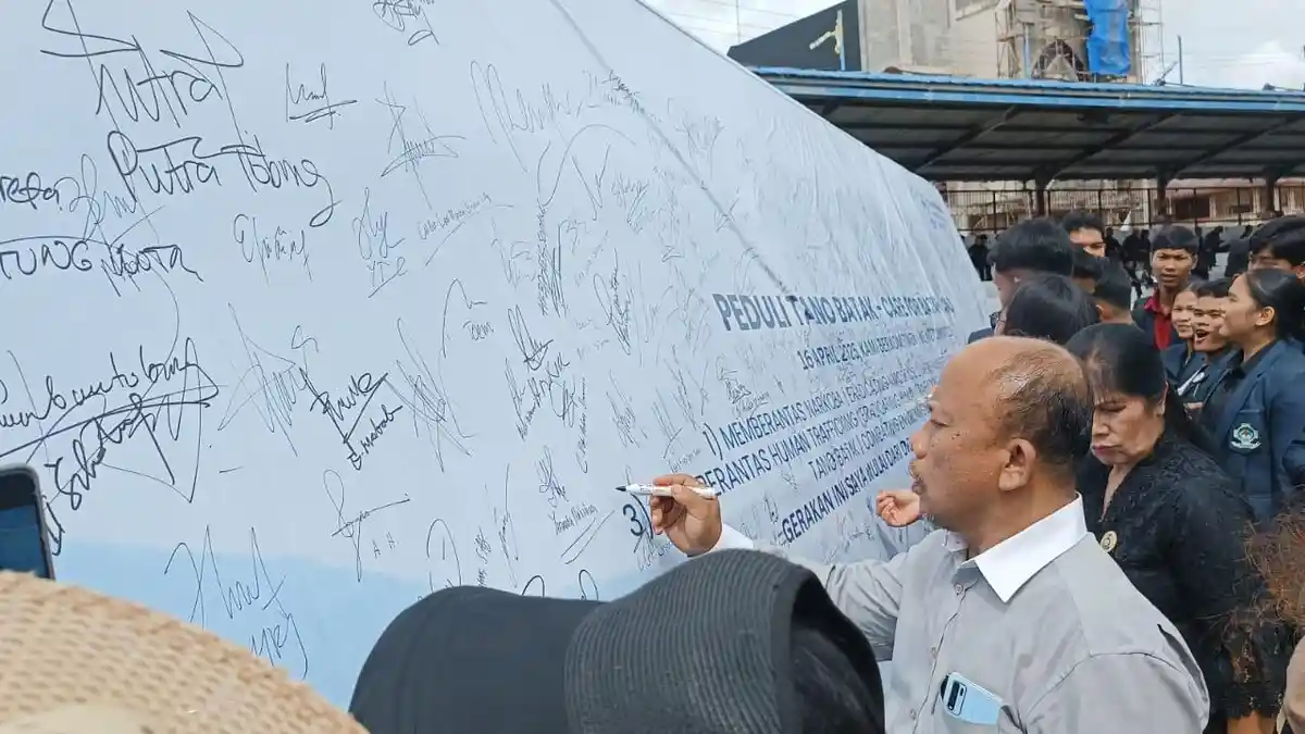 Sebelum Ibadah, Peserta Tandatangani Komitmen Bersama Jaga Lingkungan Hidup