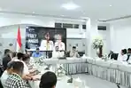ejumlah-massa-serikat-pekerjfsia-FSPMI-Kota-Padanf52026.jpg