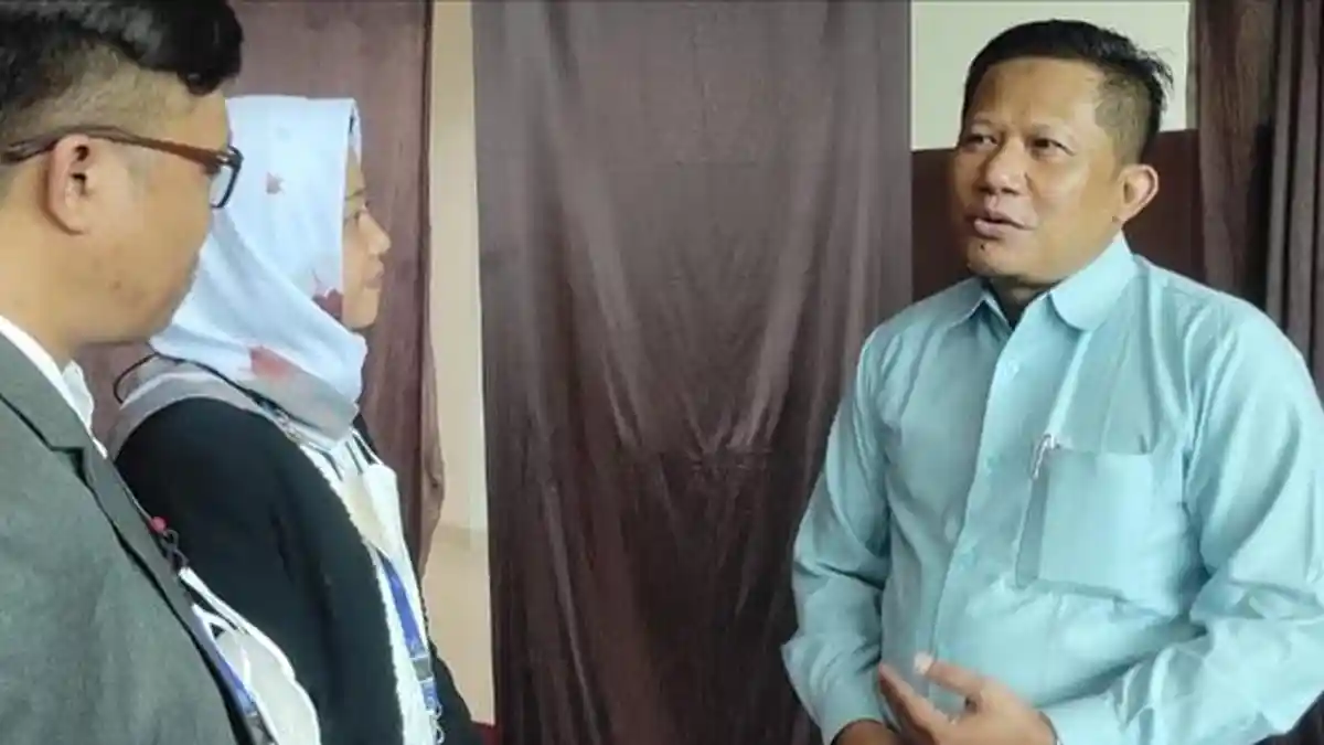 Pinjol Menjerat Mahasiswa, Dekan FEB Unesa Ungkap Faktor hingga Tips Agar Tidak Terjebak