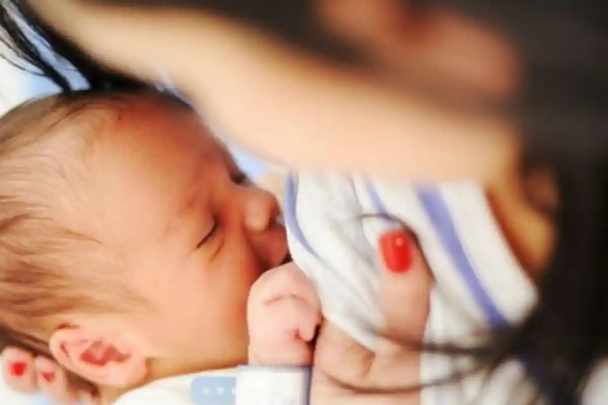 Kisah Sedih Seorang Ibu Jadi Tersangka, Boyong Bayi ke Tahanan Polsek Tamalate Agar Tetap Menyusui