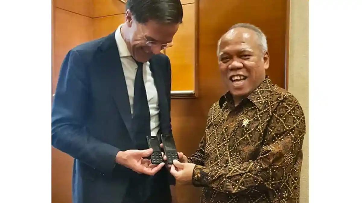 Uniknya Menteri PUPR Basuki Hadimuljono, Gunakan HP Jadul, Cuma Bisa SMS dan Telepon