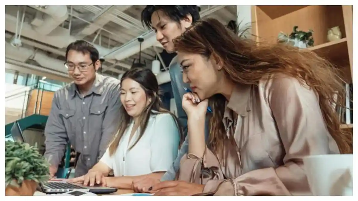 From Excel to Excellence: Perjalanan Transformasi HR di Era Industri 4.0