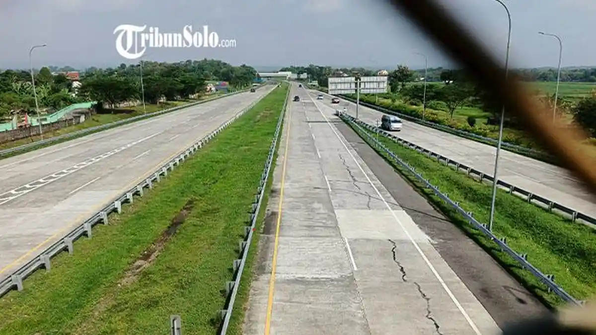 H-4 Lebaran, Arus Mudik via Tol Semarang-Solo di Boyolali Masih Terpantau Lengang dan Landai