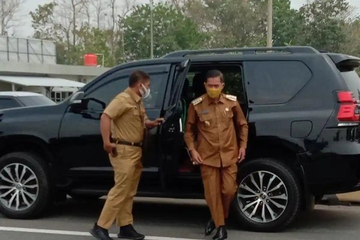 Masa Jabatan Wali Kota Serang Berakhir, Ini Harta dan Koleksi Mobil Syafrudin: Nilai Capai Miliaran