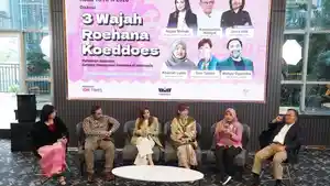 3-wajah-roehana-koeddoes.jpg