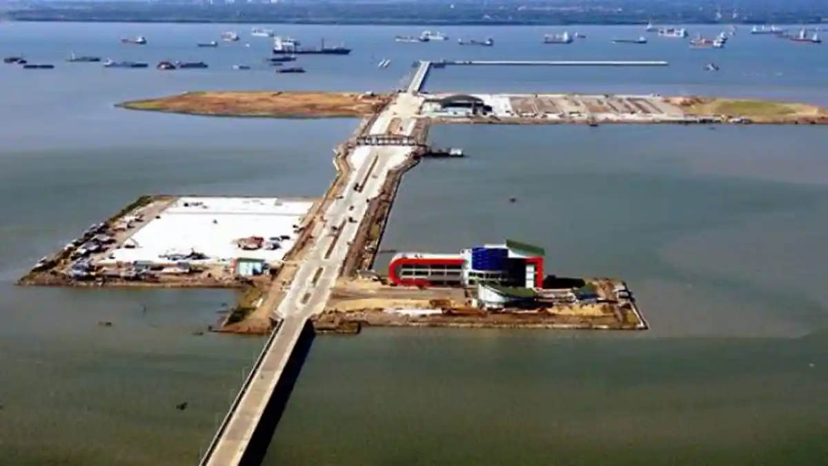 Pelindo III Akan Bangun Dermaga Curah Kering di Terminal Teluk Lamong