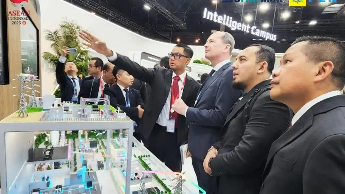 Dirut PLN Darmawan Prasodjo Jadi Pembicara MWC 2023 di Barcelona