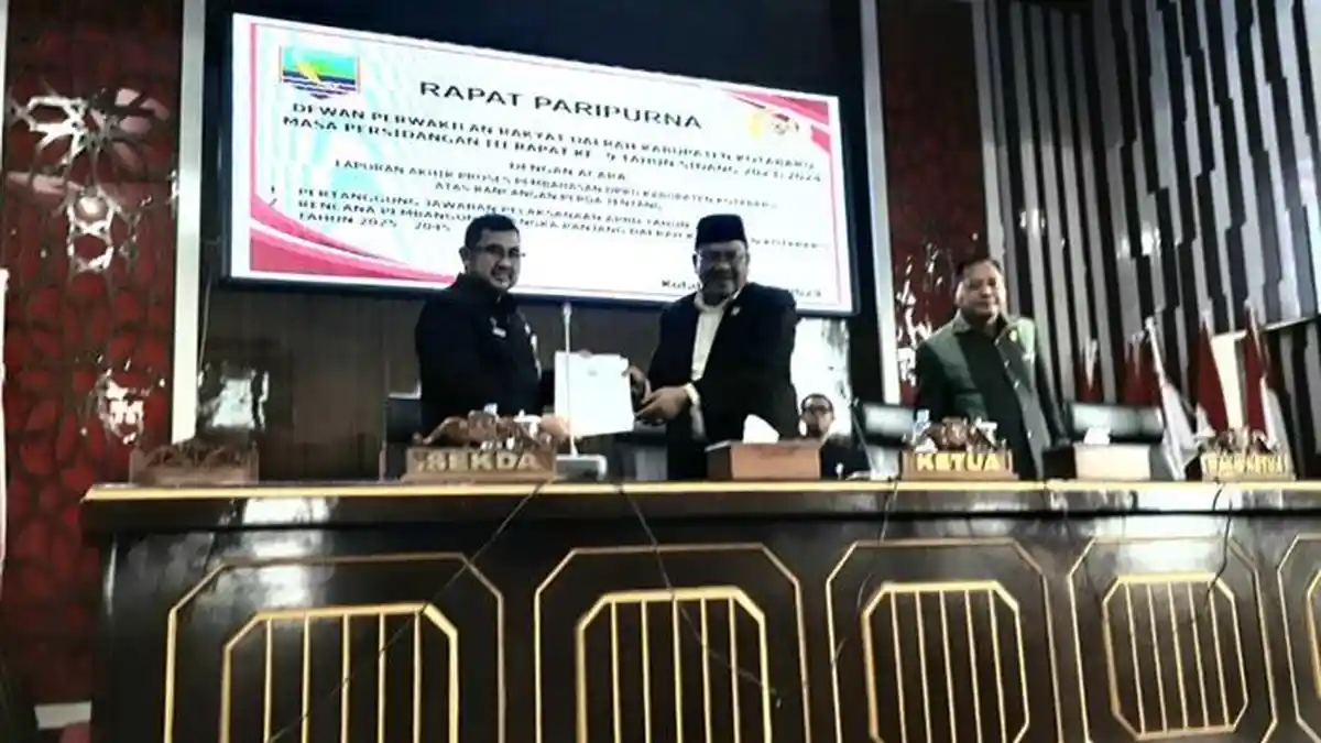 Gelar Paripurna Dua Raperda, DPRD Kotabaru Apresiasi Kinerja Pemerintah Daerah