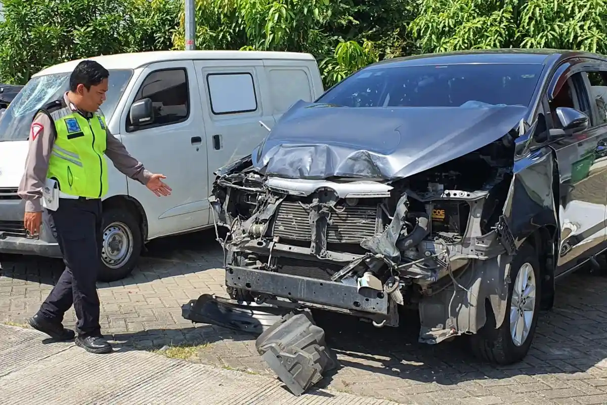 Truk Penyebab Laka Maut di Tol Cipali Ugal-ugalan, Hantam Deretan Mobil yang Antre Penyempitan Jalan