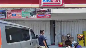 Minimarket-di-Kota-Blitar-dibobol-maling.jpg