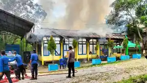 Kompleks-Rumah-Dinsos-Sultra-terbakar.jpg