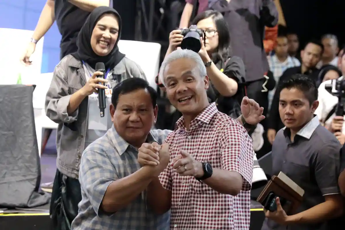 Survei Terbaru LSI Denny JA: Prabowo Unggul dari Ganjar di Tiga Provinsi Ini