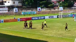 Menjelang-akhir-babak-pertama-Persminsel-berhasil-membalas-lewat-gol.jpg