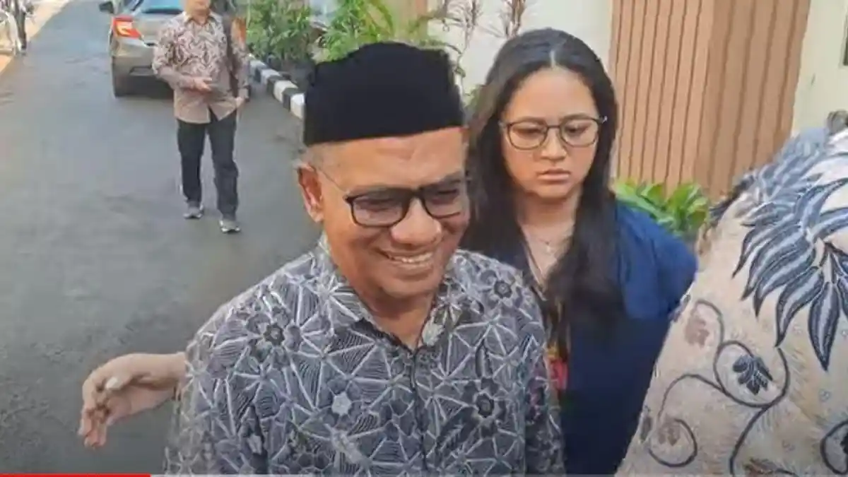 Ayah Teuku Ryan Jadi Saksi di Sidang Cerai Anaknya dan Ria Ricis