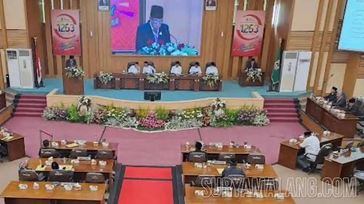 Pimpinan DPRD Kabupaten Malang Kuasai 3 Mobil Dinas