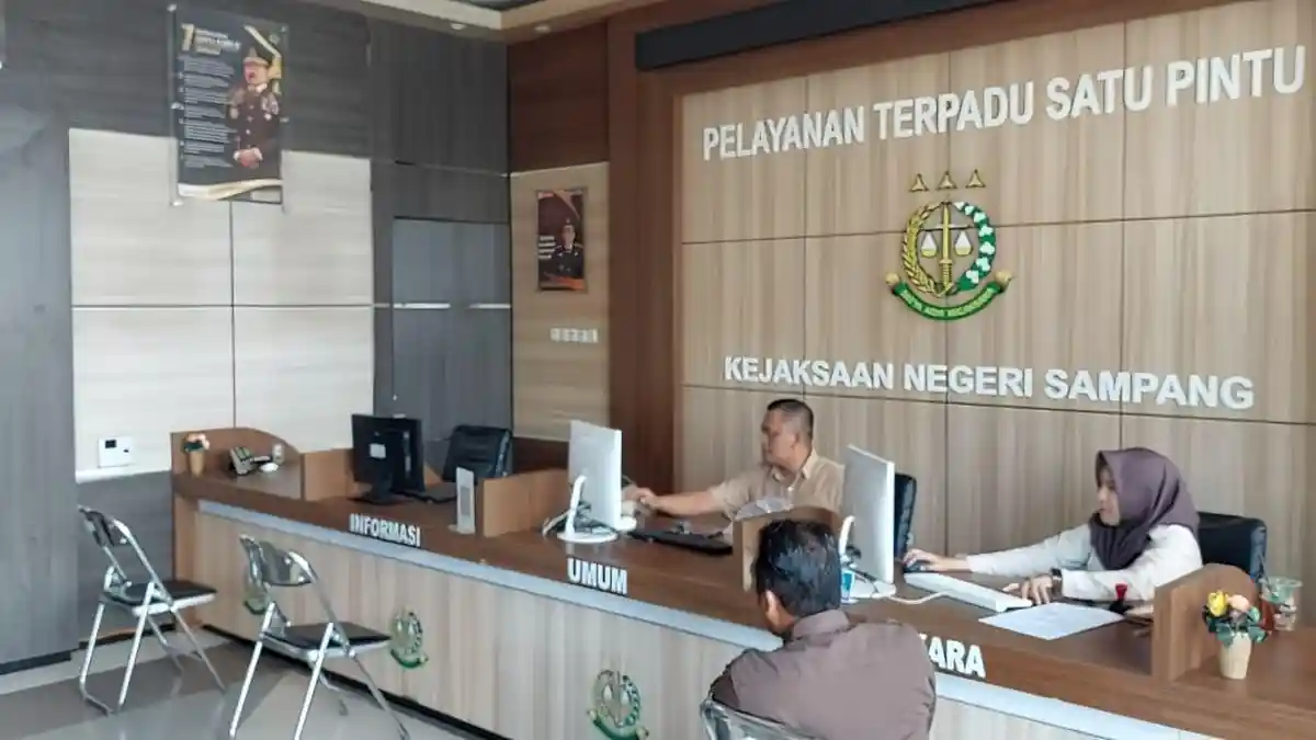 Terkuak! Kejari Seret Eks Pj Bupati Sampang di Korupsi SMP