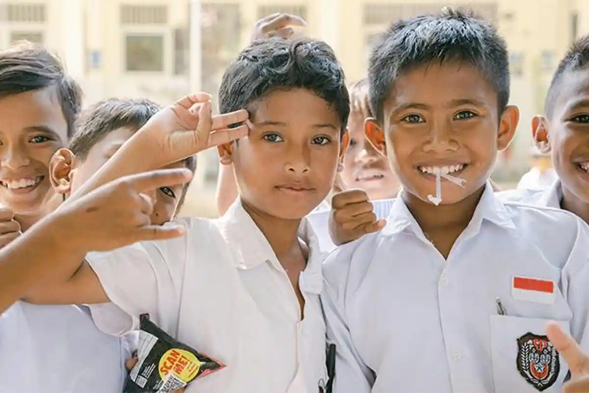 Resmi Mulai Besok Kurikulum Belajar Terbaru TA 2025-2026 di TK SD SMP SMA, Skema Mapel Coding dan AI