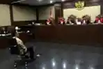 Irman Gusman Divonis Penjara 4 Tahun 6 Bulan
