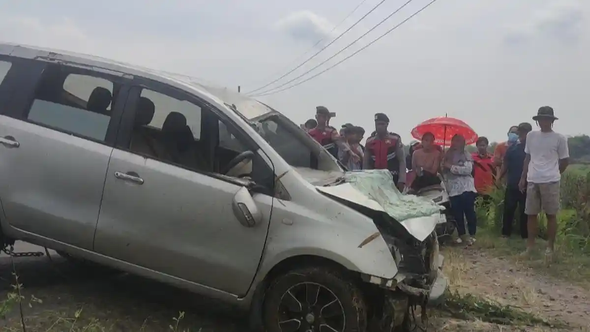 Kisah Tragis Pengemudi Mobil Tercebur ke Sungai Nganjuk, Diduga Sempat Berusaha Selamatkan Diri