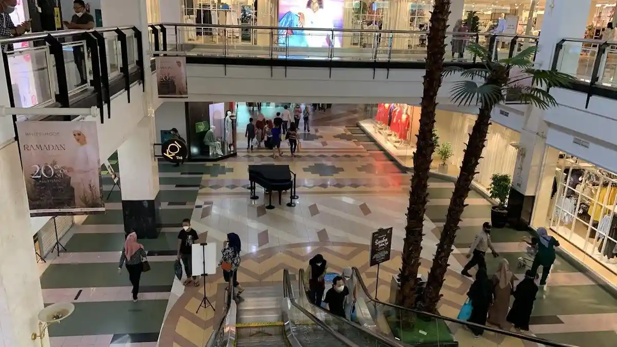 Tenant Fashion di MaRi Diskon Up To 77 Persen, Ada Gaudi hingga Bellagio