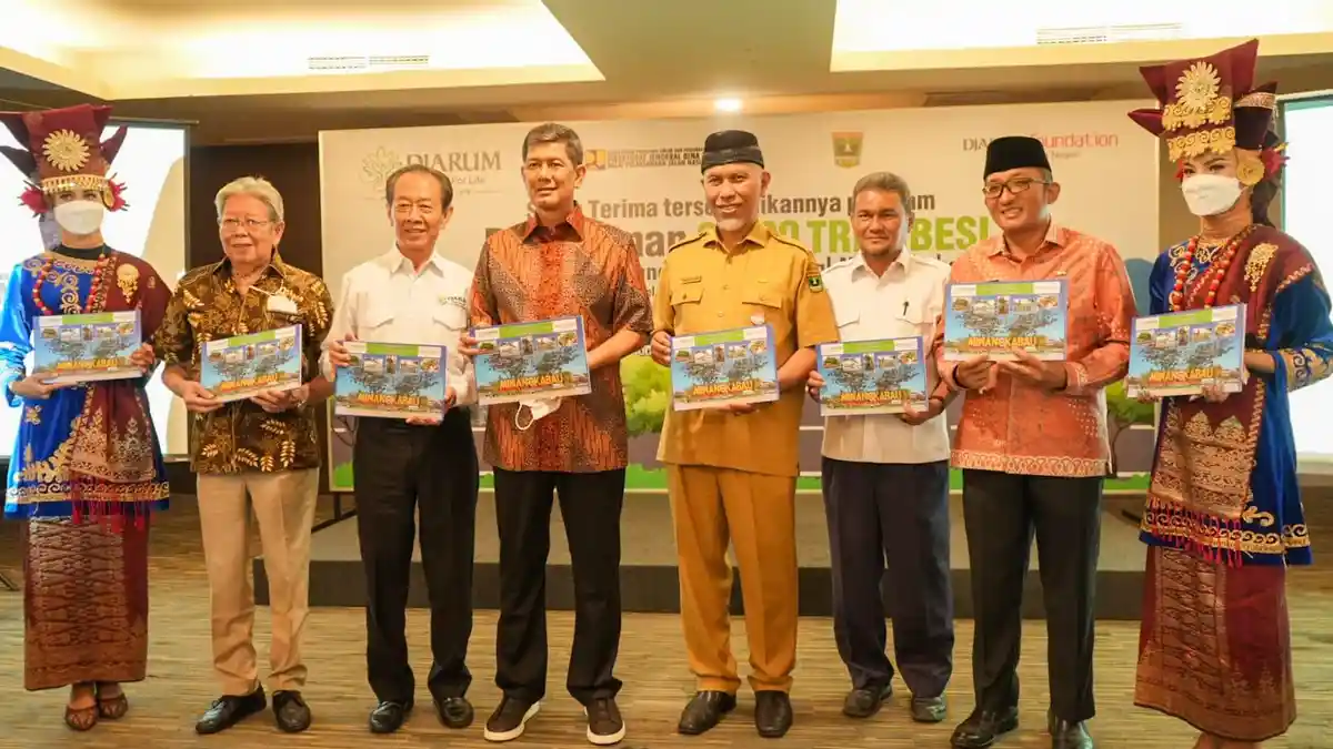 Gubernur Mahyeldi Apresiasi Program Djarum Foundation di Sepanjang Jalur Bypass - BIM