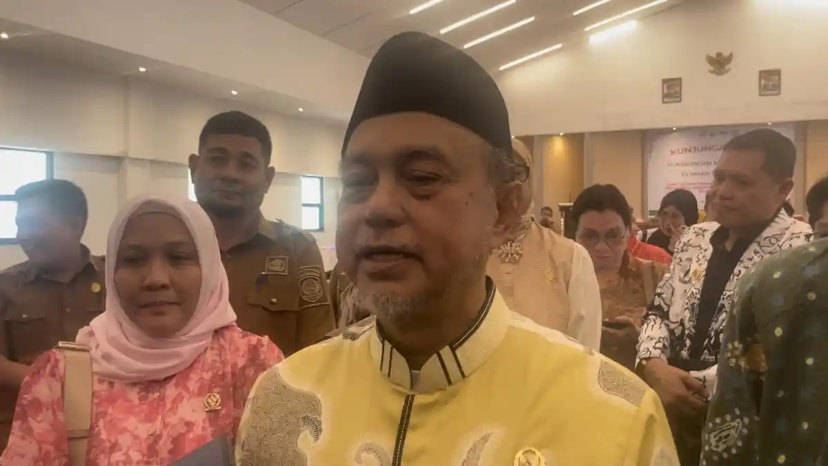 Blak-blakan Kepsek di Makassar Sebut Ada Oknum Kerap Minta Jatah Kursi SPMB