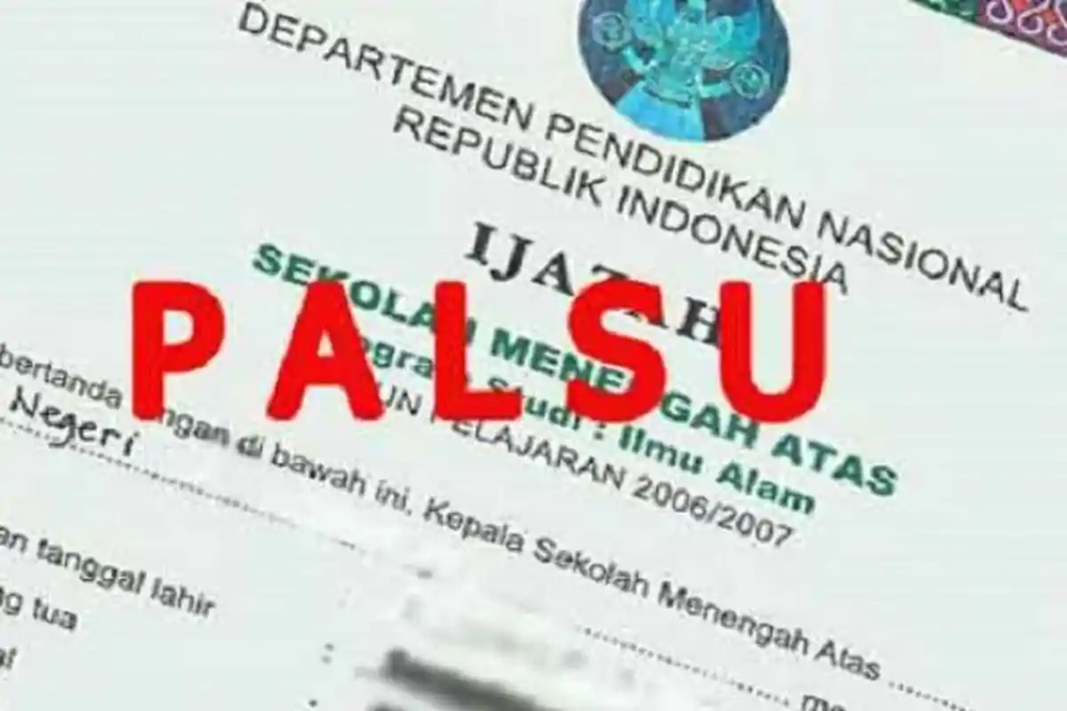 Sudah 1.200 Ijazah yang Diterbitkan Rektor Gadungan Ini