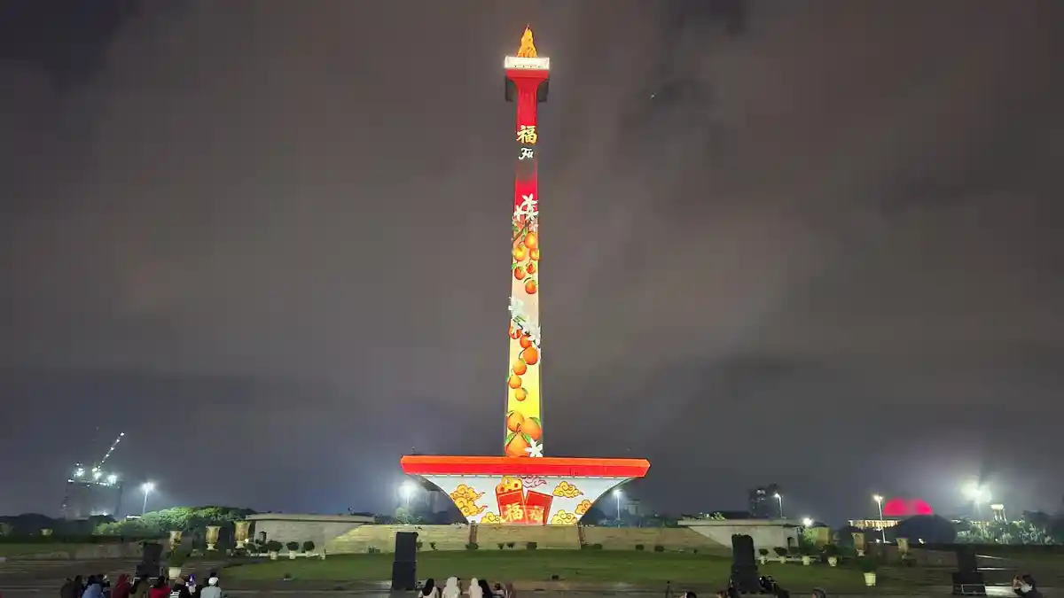 Monas Menyala, Tampilkan Video Mapping Sambut Perayaan Imlek 2026