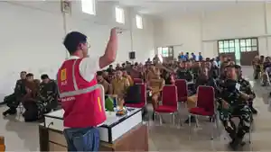 PLN-UP3-Garut-bersama-Kodim-0611Garut-menggelar-Sosialisasi-Keselamatan-Ketenagalistrikan.jpg