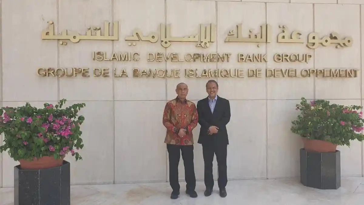 Incar Investor Strategis, Bank Banten Temui Islamic Development Bank di Jeddah