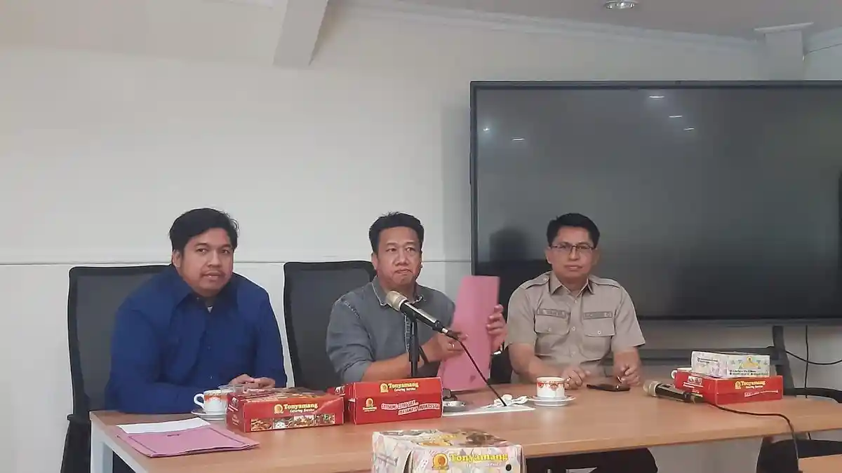 Bikin Gaduh Usai Viral Video Judi Online,  Anggota DPRD Makassar Kena Sanksi