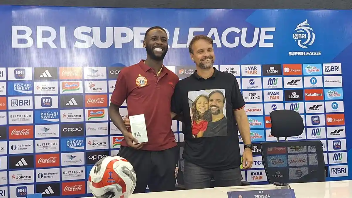 Pelatih Persija Pasang Badan Buat Allano Lima yang Lagi-lagi Dapat Kartu Kuning