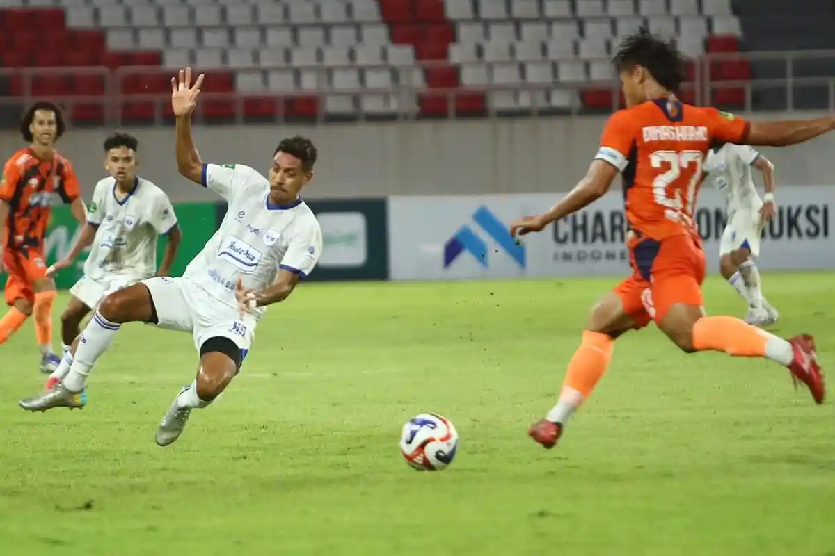 PSIS Semarang Kebobolan 4 Gol Dari Kendal Tornado, Gol Bunuh Diri Syiha Buddin Lengkapi Penderitaan