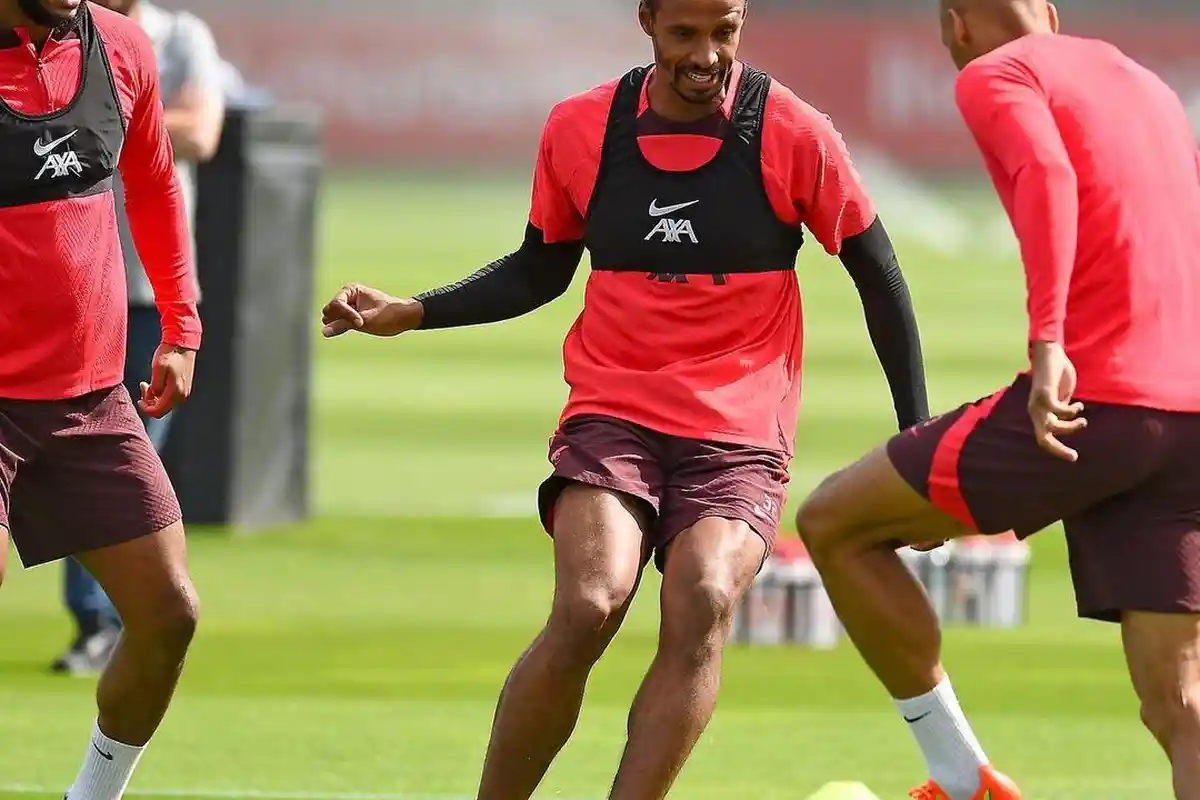 AS Roma dan Lazio Pertimbangkan Merekrut Veteran Liverpool Joel Matip