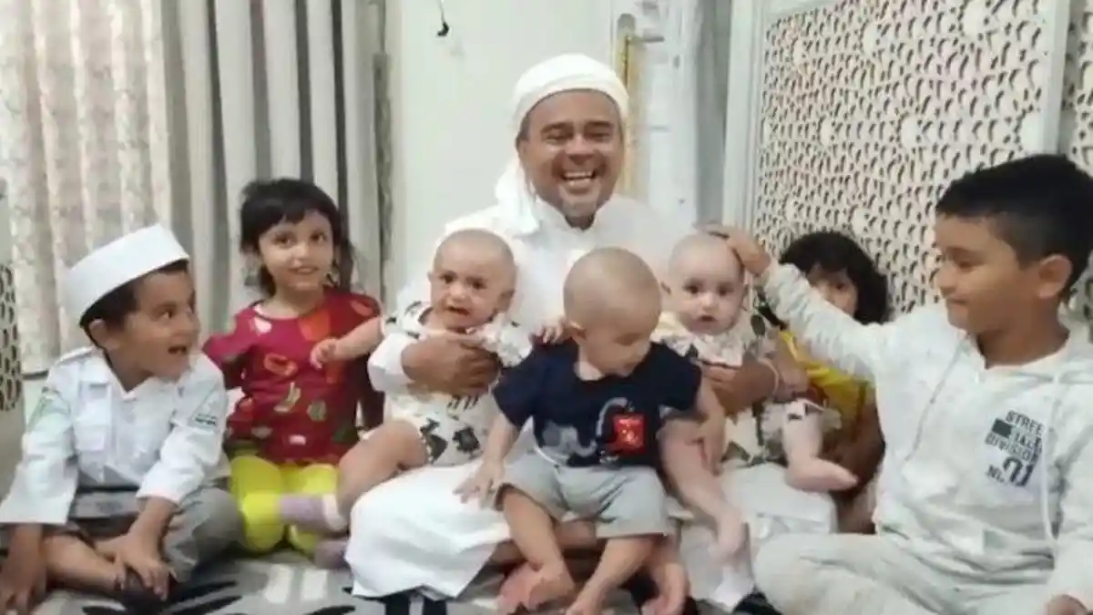 Habib Rizieq Klaim Telah Uji Swab Negatif Covid-19, Tapi Tak Punya Bukti, Jubir FPI Bilang Begini