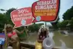 Aksi Ikan Bencong Kalimas Akibat Pencemaran PCB dan Pestisida