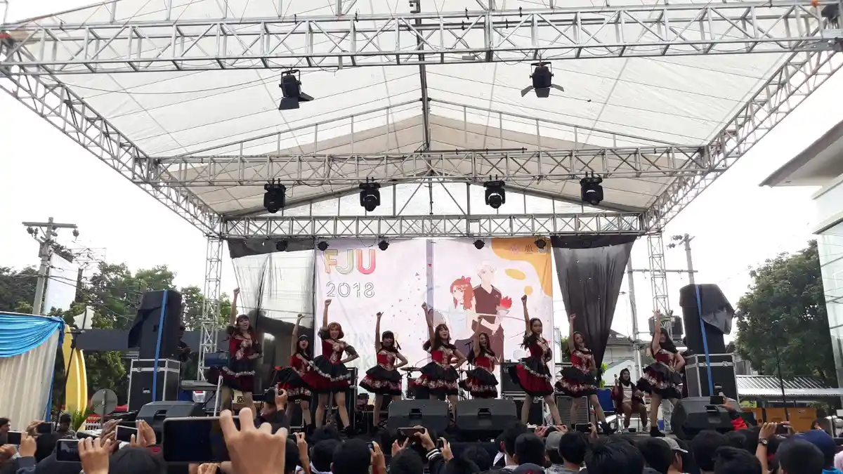 Eks JKT48, Cindy Gulla Ramaikan FJU 2018