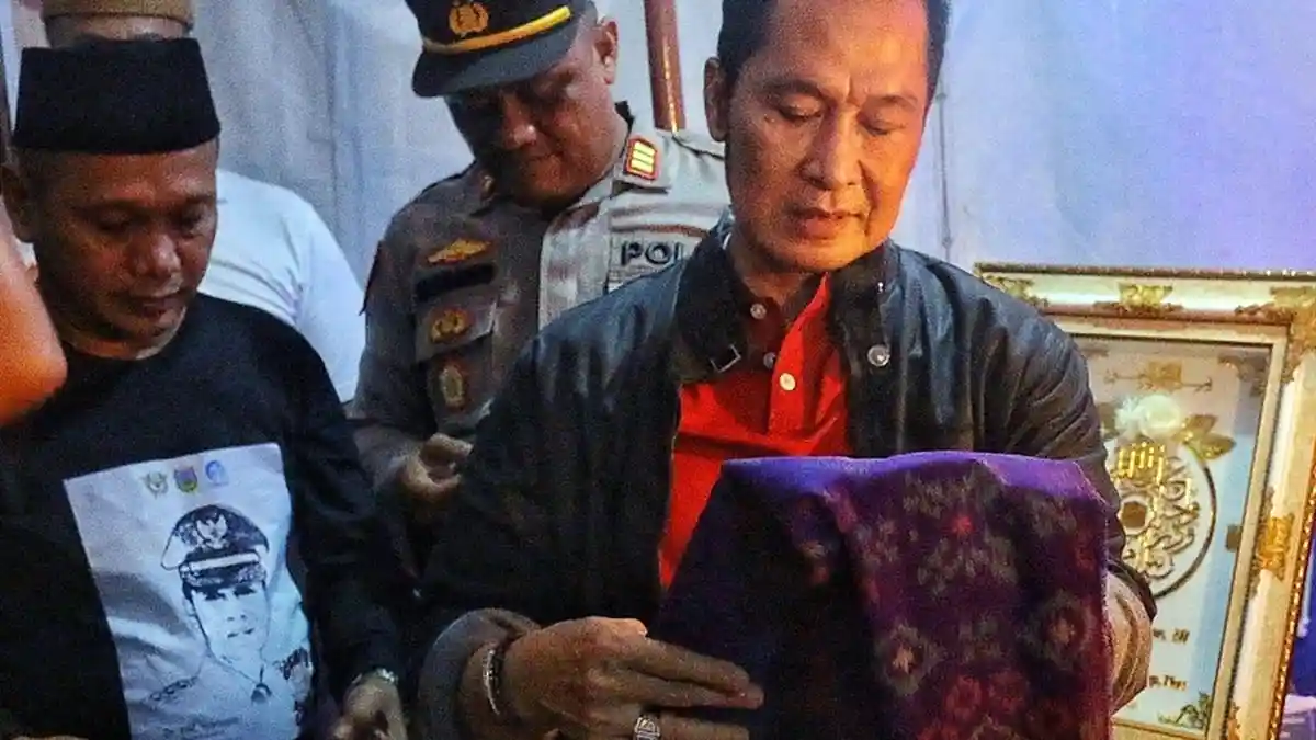 Wajib Tiap Rabu, ASN Pemkab Kudus Gunakan Seragam Tenun Glagahwaru
