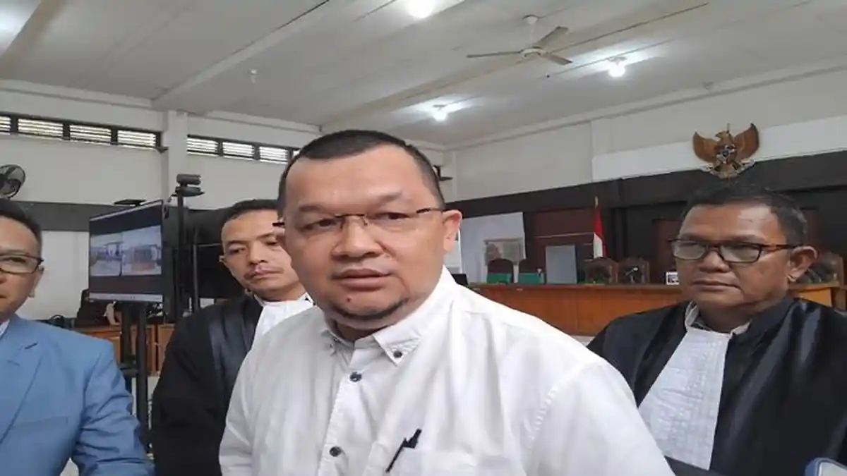 Mantan Ketua KONI Sumsel Hendri Zainuddin Didakwa Memperkaya Diri Sendiri