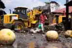 Sampah Menggunung di Pasar Gedebage