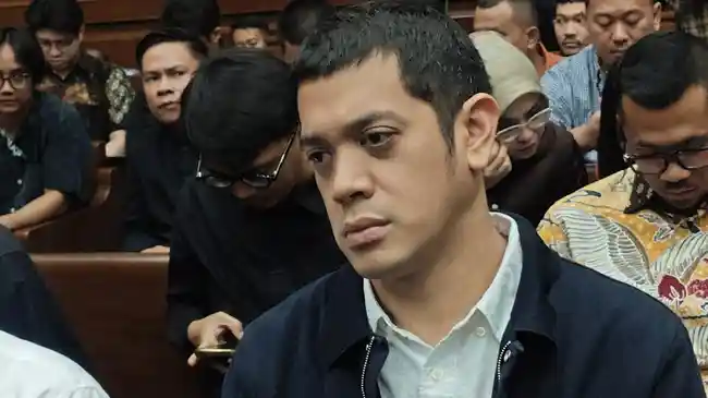 Kerry Riza Dibebankan Uang Pengganti Rp 13,4 Triliun, Pengacara Sebut Hakim Buat Kesalahan Fatal