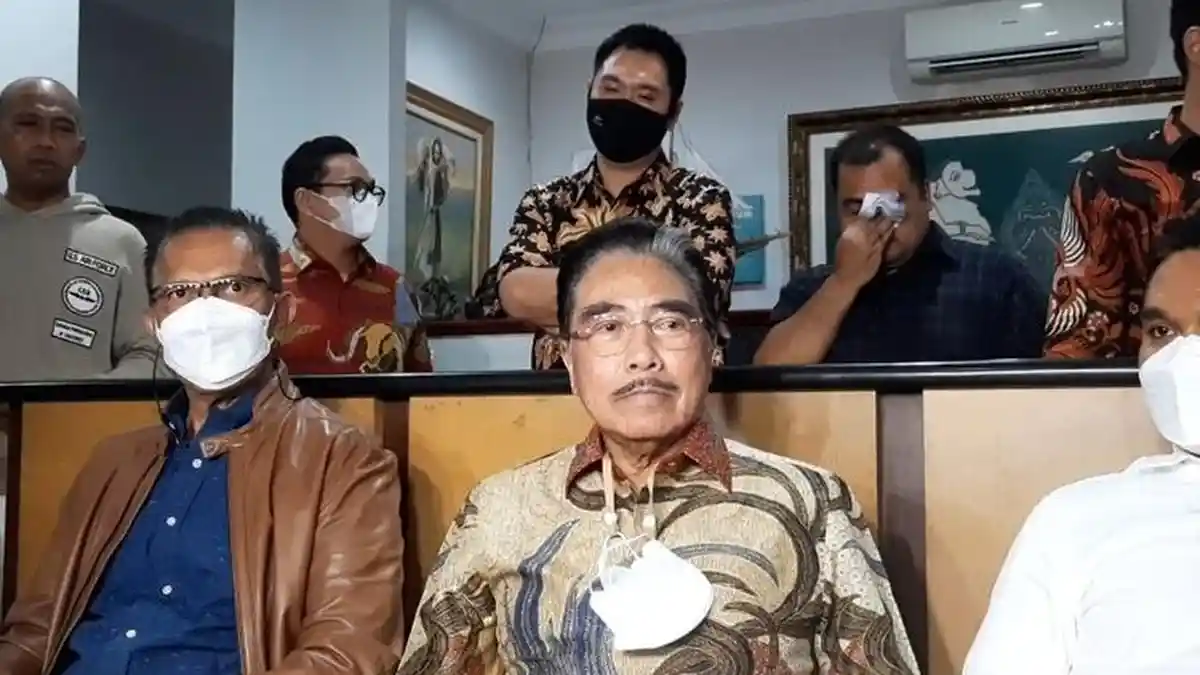 Kata Hotma Sitompul Soal Pagar Pembatas hingga Tegaskan Masih Nafkahi Desiree Ratusan Juta Perbulan