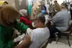 Vaksinasi COVID-19 Booster Di Kantor Walikota Jaksel