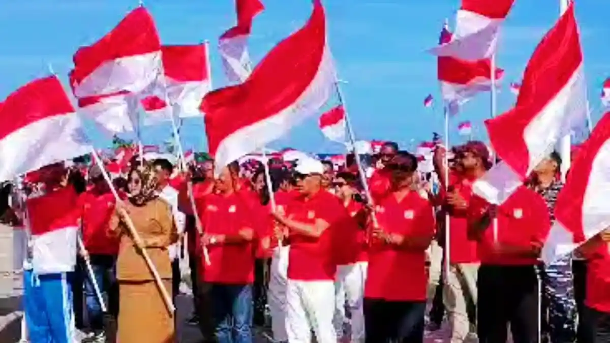 Pemkab Raja Ampat Semarakkan Gerakan Nasional 10 Juta Bendera Merah Putih