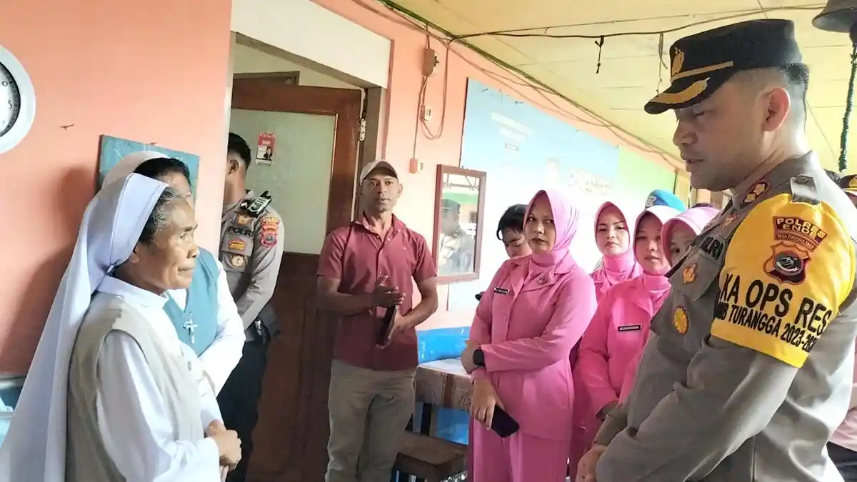 Kapolres Ende Bakal Bantu Keperluan Bayi Berusia 20 Hari yang Ditinggalkan Sendirian di Kapela 